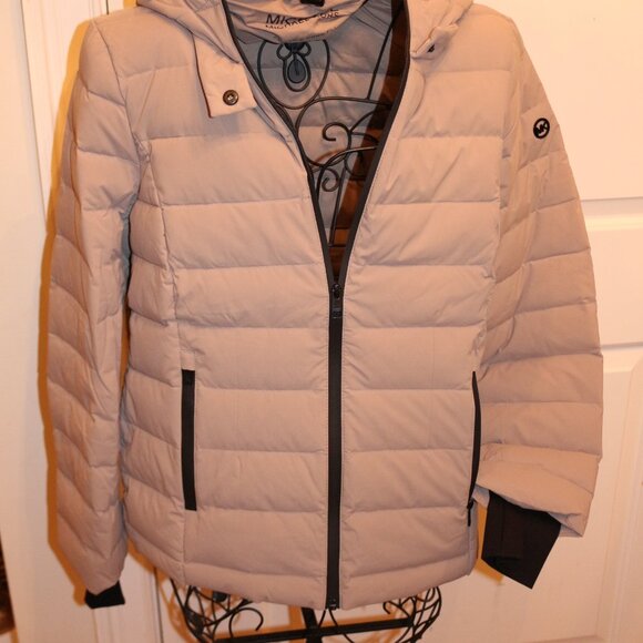 Michael Kors Premium Down Filled Jacket - Picture 1 of 4